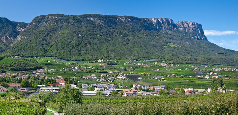 Lage Hotel Pizzeria Unterrain bei Eppan